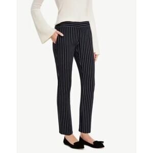 Ann Taylor Devin Fit Size 10 Pants Navy Blue Pinstripe Cropped Pants